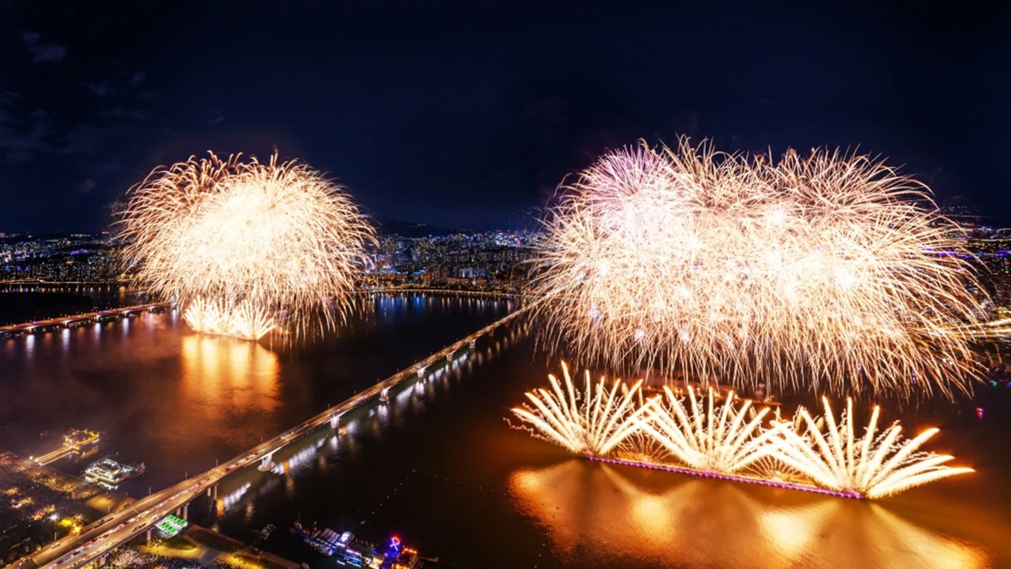 서울 불꽃 축제의 모습.(사진=한화그룹 제공)