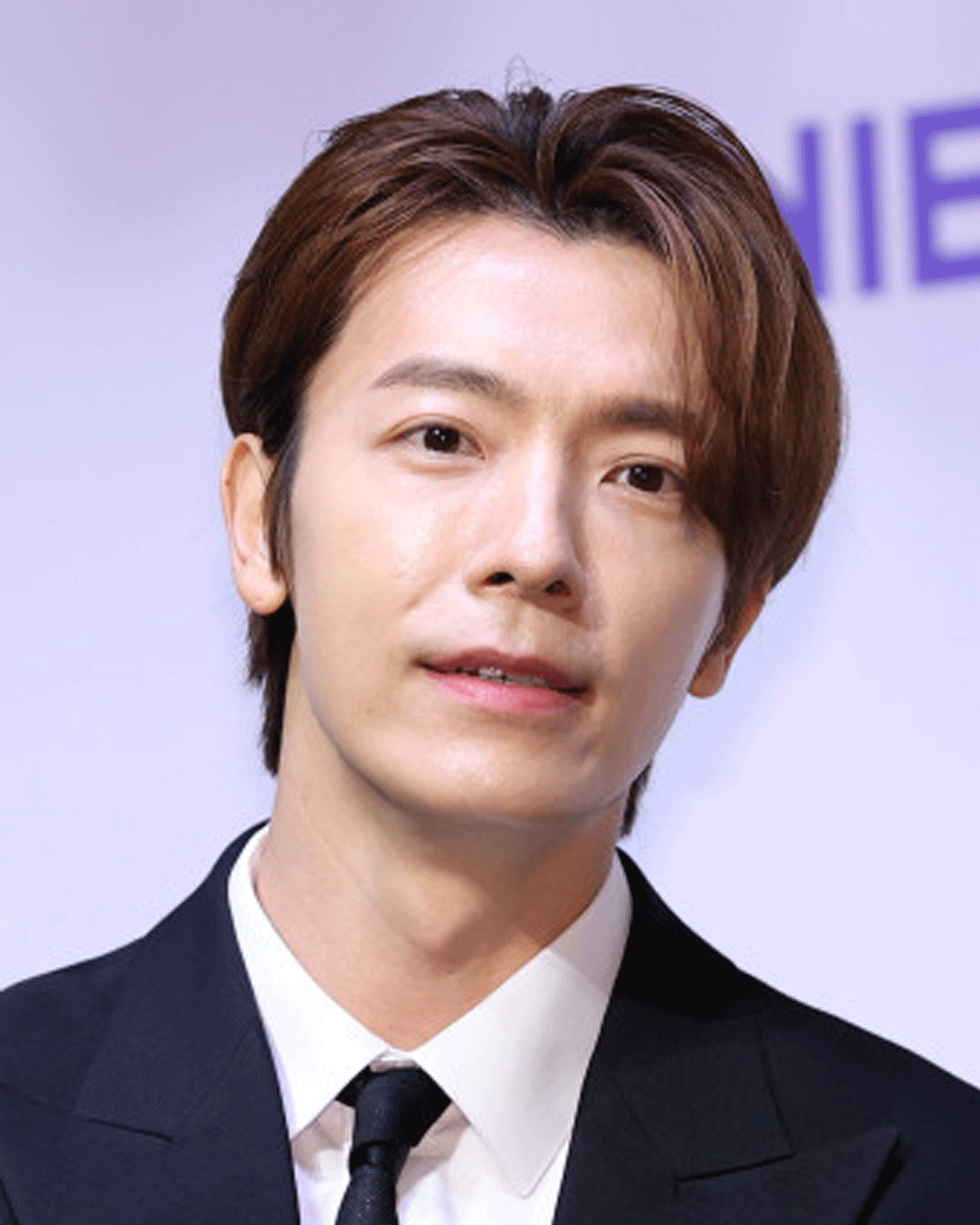 슈퍼주니어의 멤버 동해 / 출처 : 온라인 커뮤니티