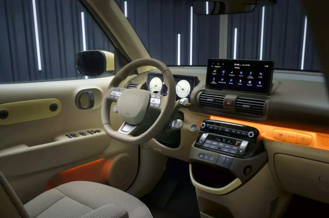 현대차 인스터 실내 (출처=현대차)