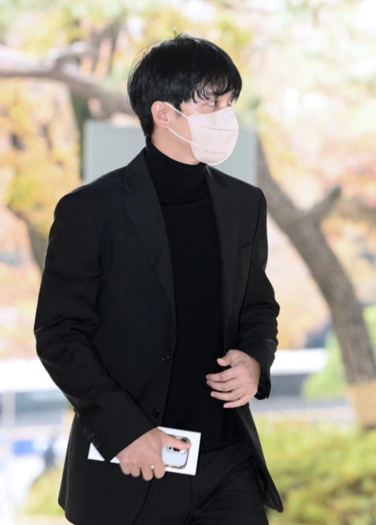 가수 겸 배우 이승기 / 출처 : 온라인 커뮤니티
