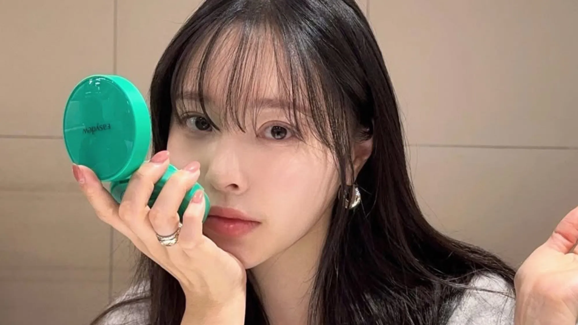 이솔이(이솔이 SNS) 이솔이(이솔이 SNS)