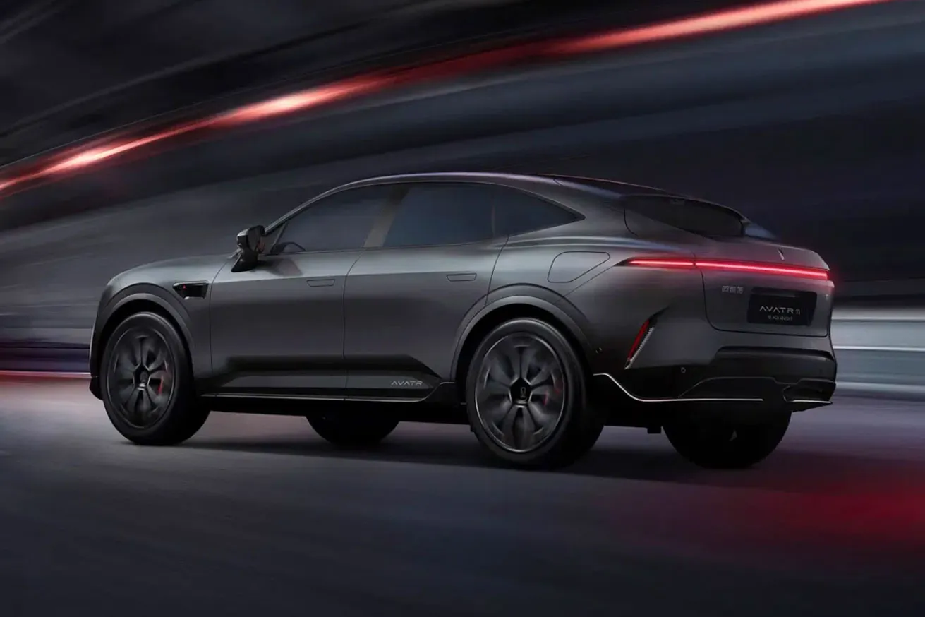 아바타 11 측후면 (출처=아바타)