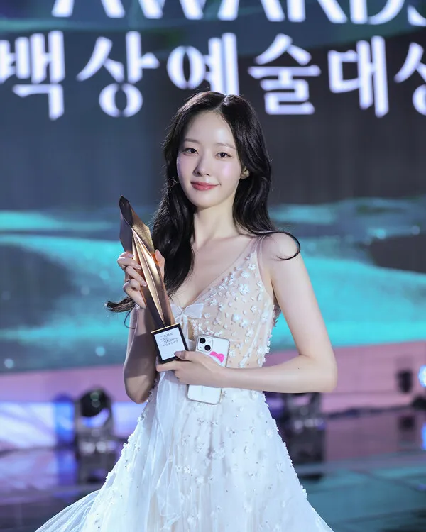 ⓒ아우터유니버스 ⓒ아우터유니버스