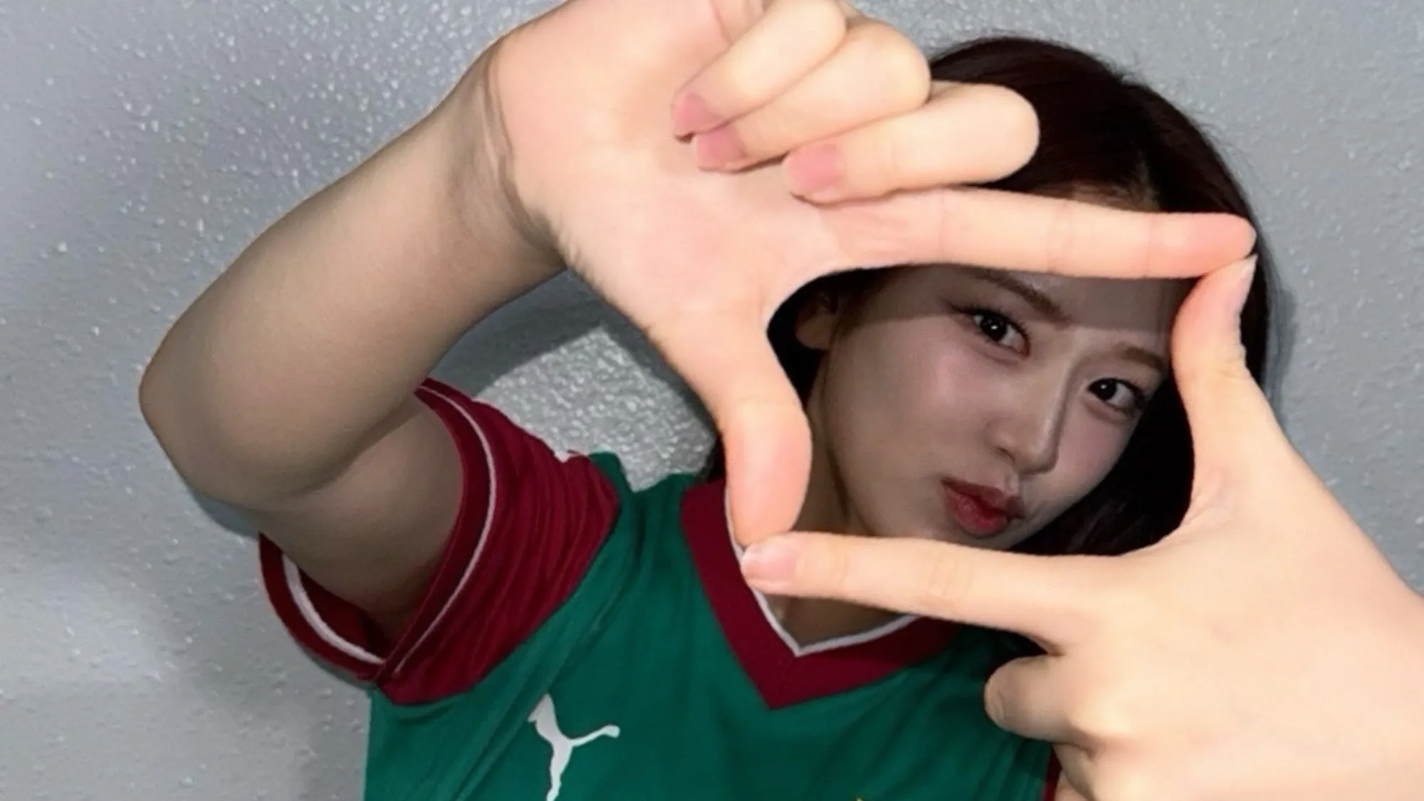 안유진(안유진 SNS) 안유진(안유진 SNS)