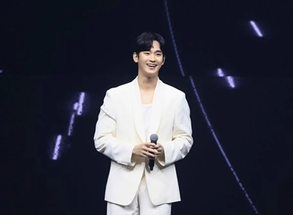 김수현 / 출처 : 인스타그램 김수현 / 출처 : 인스타그램