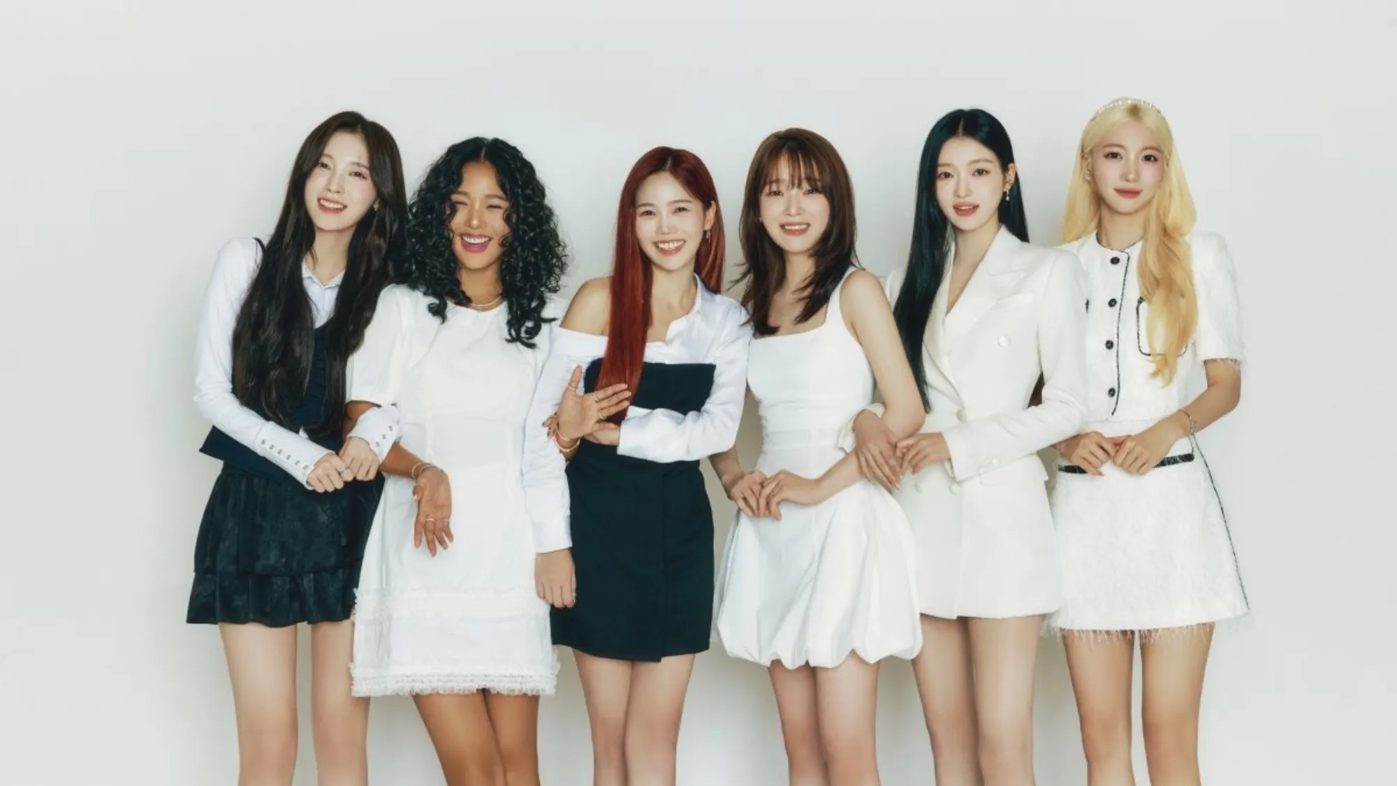 오마이걸(WM엔터테인먼트 제공) 오마이걸(WM엔터테인먼트 제공)
