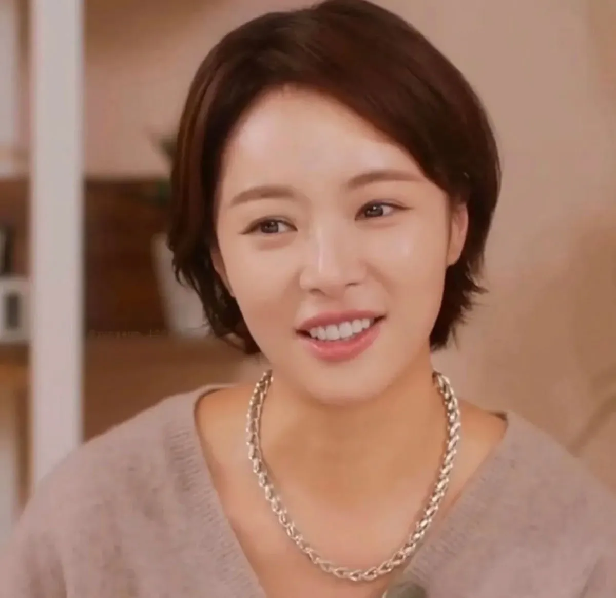 배우 황정음 / 출처 : 인스타그램 배우 황정음 / 출처 : 인스타그램