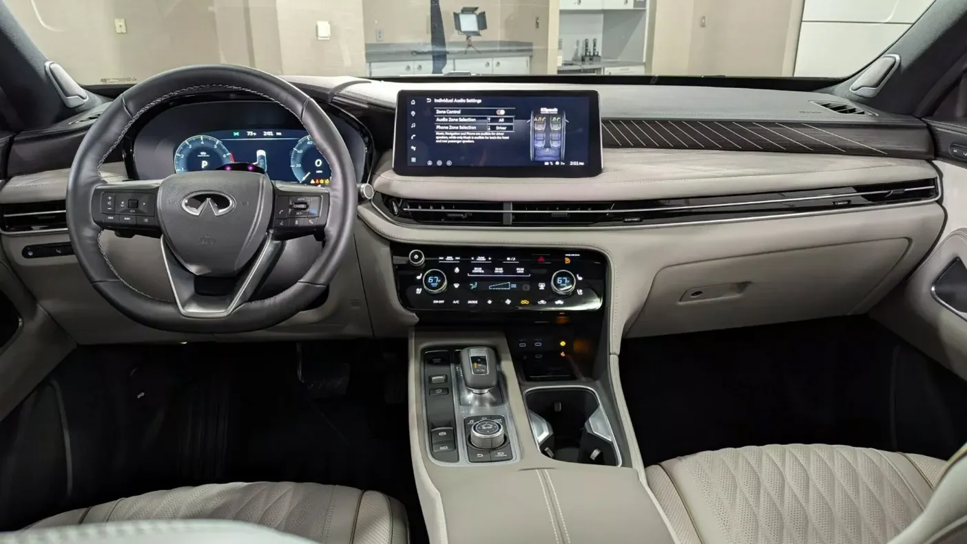 인피니티 2026년형 QX60 실내 디스플레이 (출처=인피니티) 인피니티 2026년형 QX60 실내 디스플레이 (출처=인피니티)