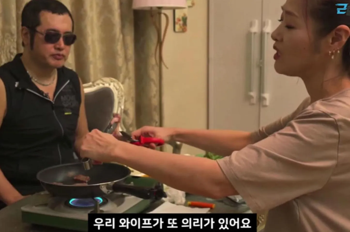 김보성 / 사진 = 유튜브 ‘근황올림픽’ 화면 캡처 김보성 / 사진 = 유튜브 ‘근황올림픽’ 화면 캡처