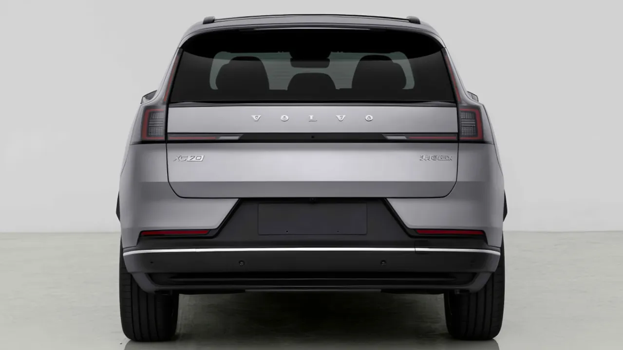 볼보 XC70 후면 (출처=중국공업정보화부) 볼보 XC70 후면 (출처=중국공업정보화부)