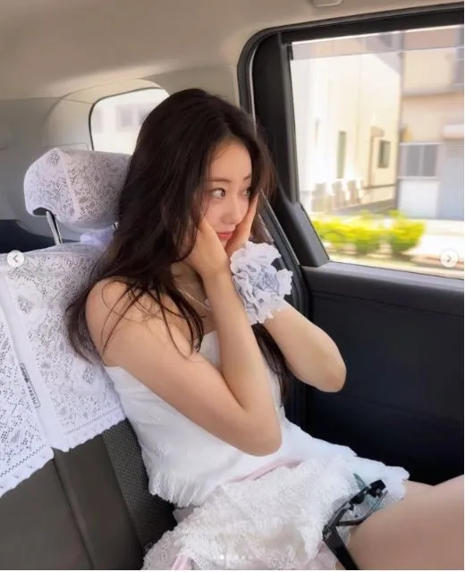 경리 SNS 경리 SNS