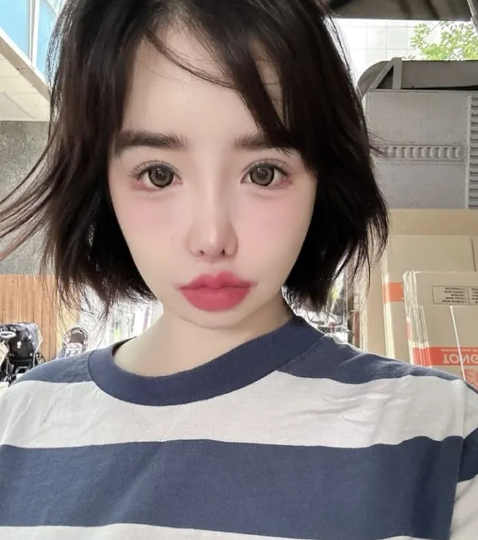 박봄 SNS 박봄 SNS