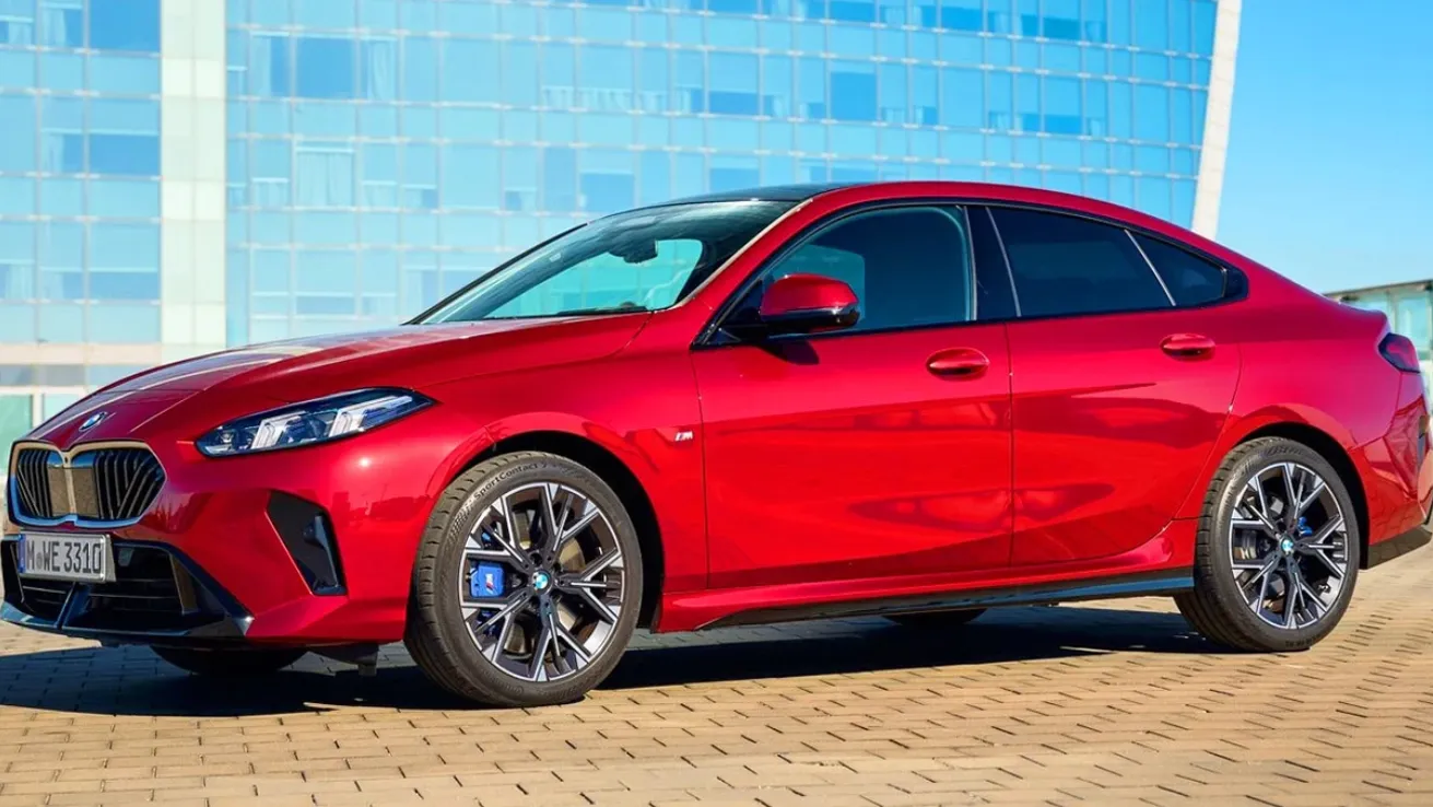 BMW 2시리즈 측면 (출처=BMW) BMW 2시리즈 측면 (출처=BMW)