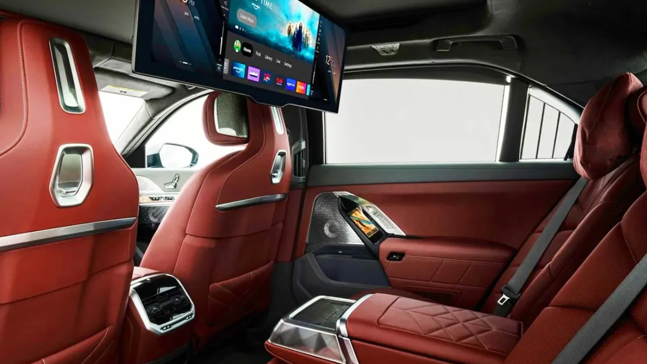 BMW 7시리즈 실내 2열시트 (출처=BMW) BMW 7시리즈 실내 2열시트 (출처=BMW)