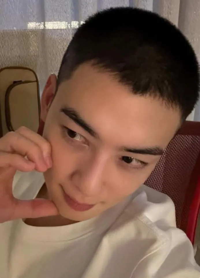 차은우 / 사진 = 차은우 SNS 차은우 / 사진 = 차은우 SNS