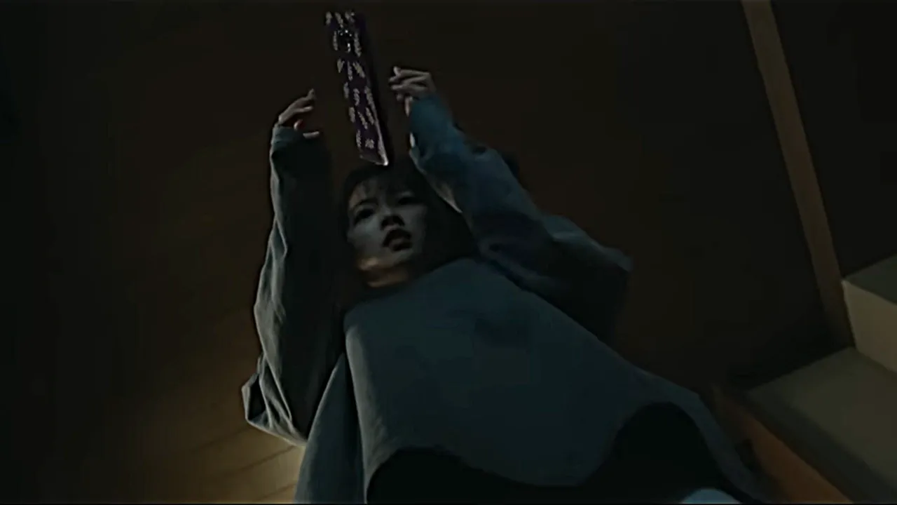 영화 스마트폰을 떨어뜨렸을 뿐인데 / 넷플릭스