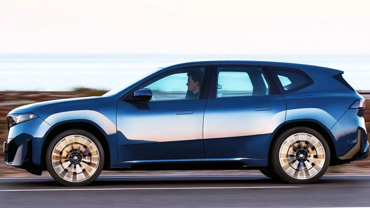 BMW 신형 iX3 측면 (출처=BMW)<br> BMW 신형 iX3 측면 (출처=BMW)<br>