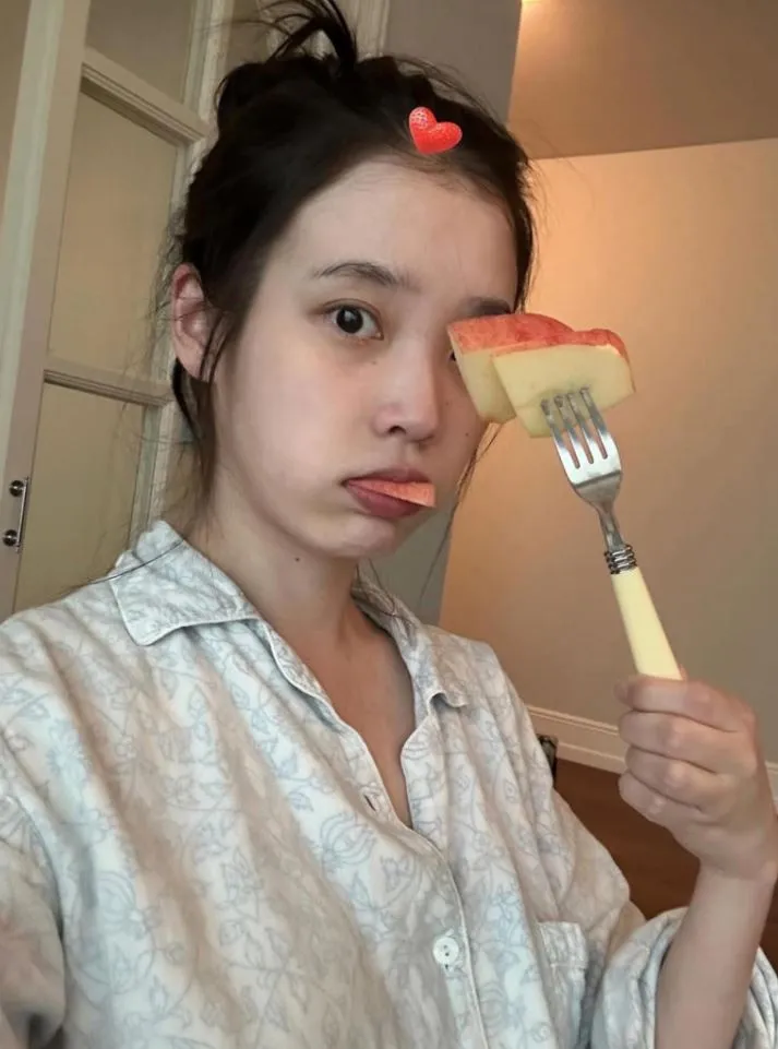아이유 / 사진 = 아이유 SNS
