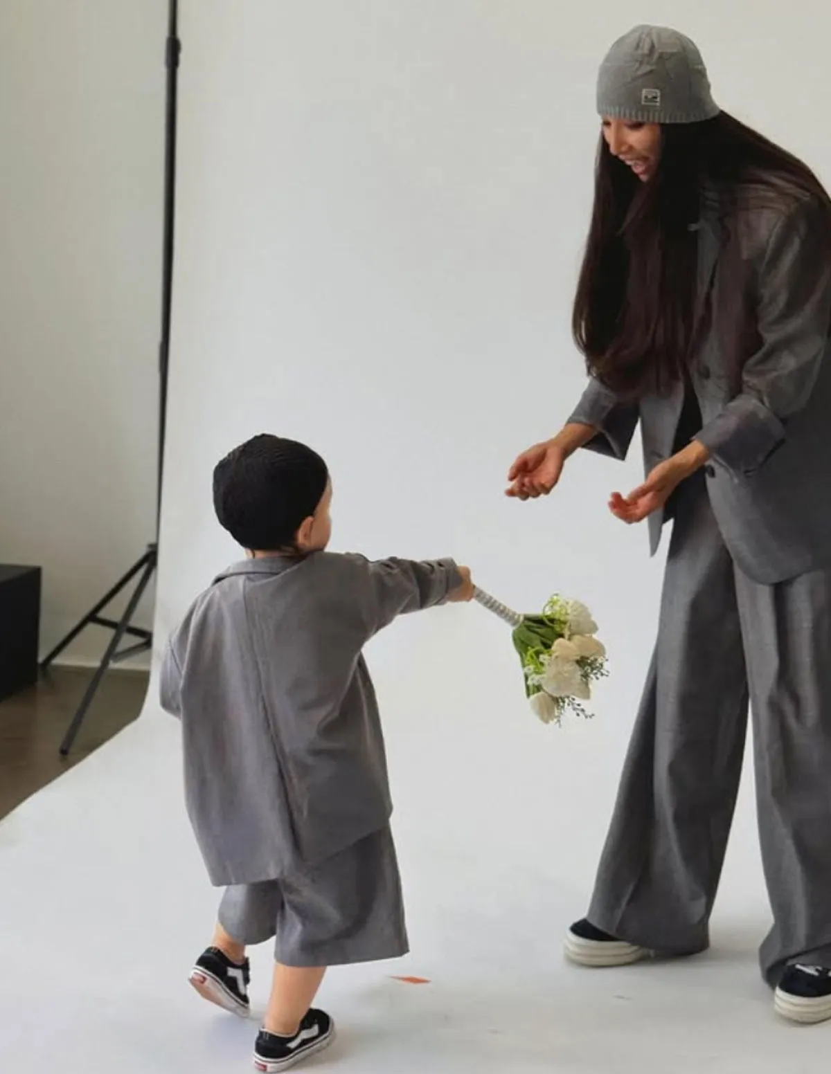 모델 출신 방송인 문가비와 아들 / 출처 : 인스타그램 모델 출신 방송인 문가비와 아들 / 출처 : 인스타그램