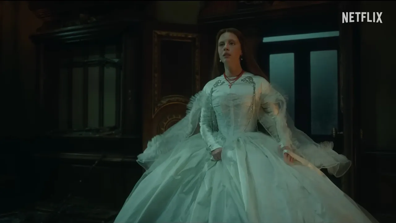 프랑켄슈타인(2025), 미아 고스 / 넷플릭스