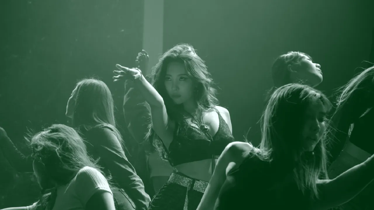 가수 선미 / 어비스컴퍼니