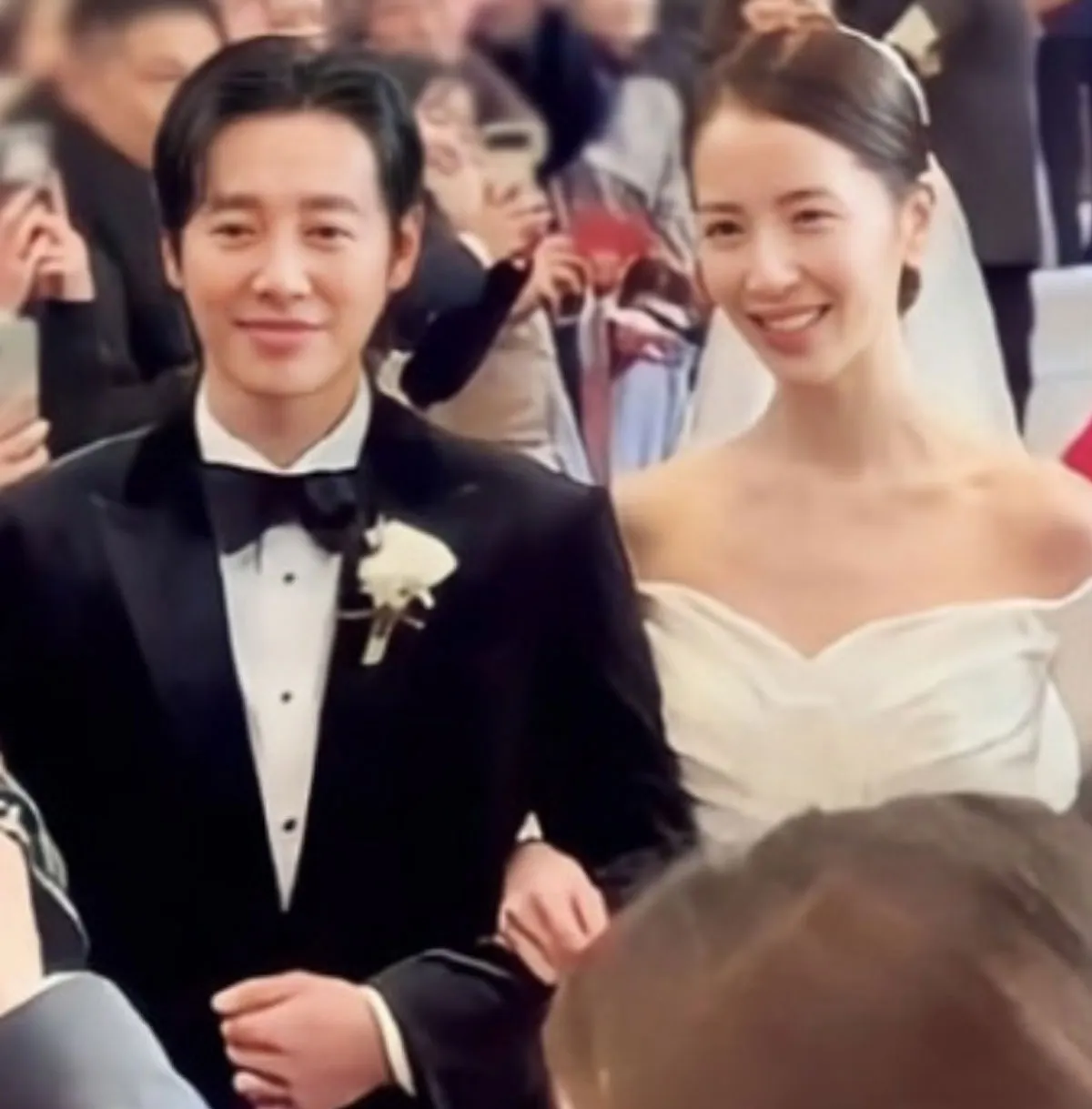 배우 김동욱, 아내 스텔라 / 출처 : 온라인 커뮤니티