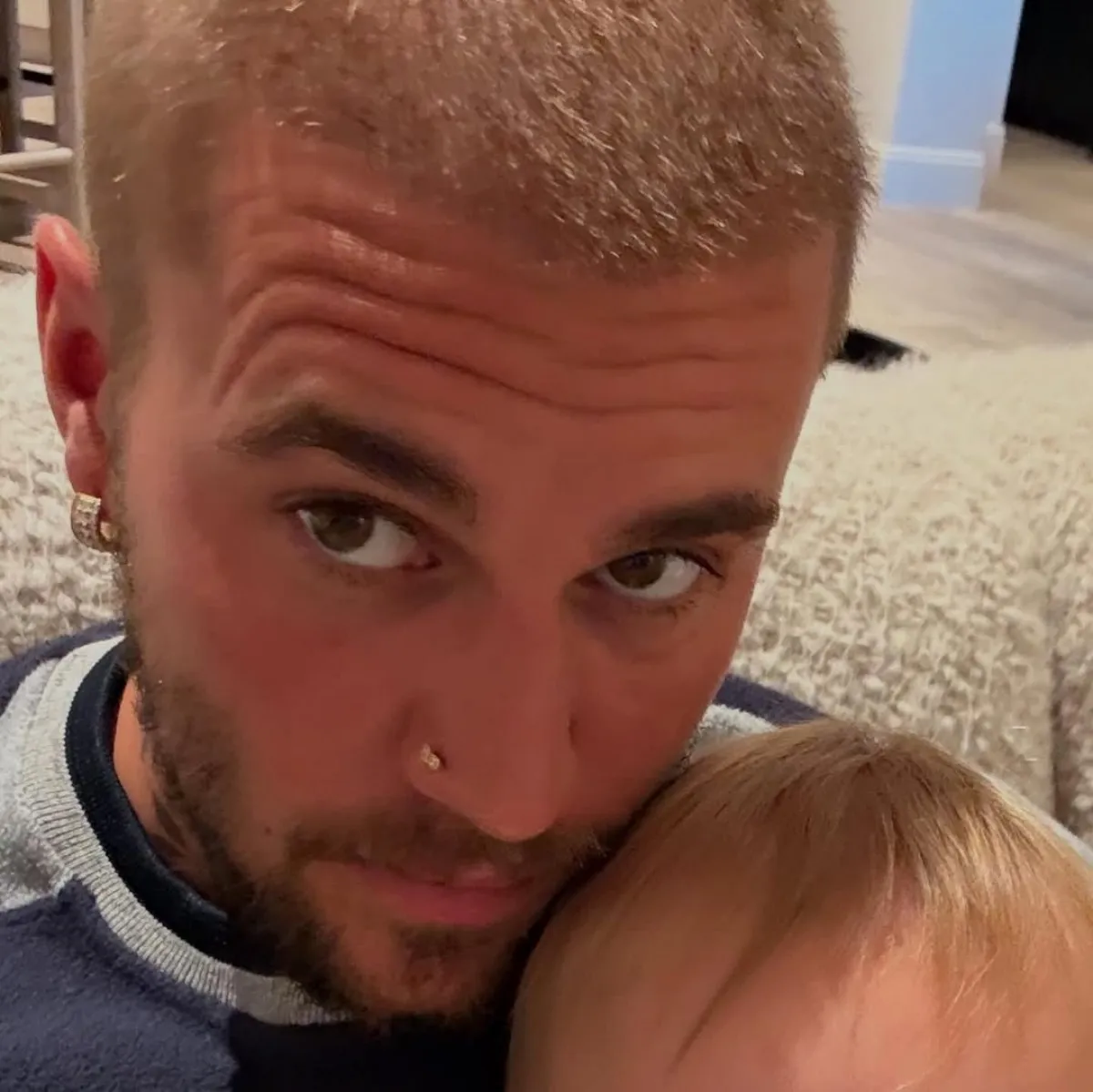 저스틴 비버. 저스틴 비버 엑스(X) 갈무리