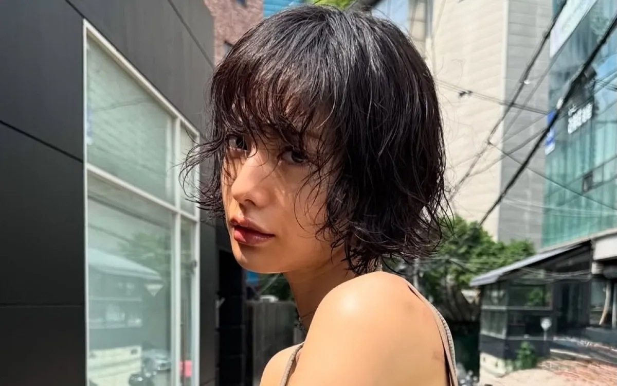 가수 겸 배우 나나. 나나 인스타그램