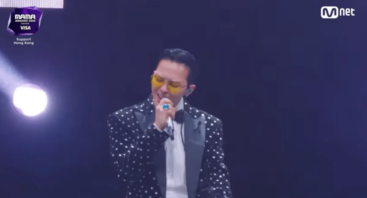 가수 지드래곤. 엠넷 ‘2025 마마 어워즈’ 방송화면