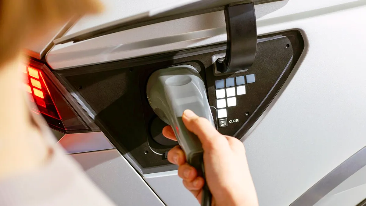 아이오닉 5 충전 단자 / 현대자동차