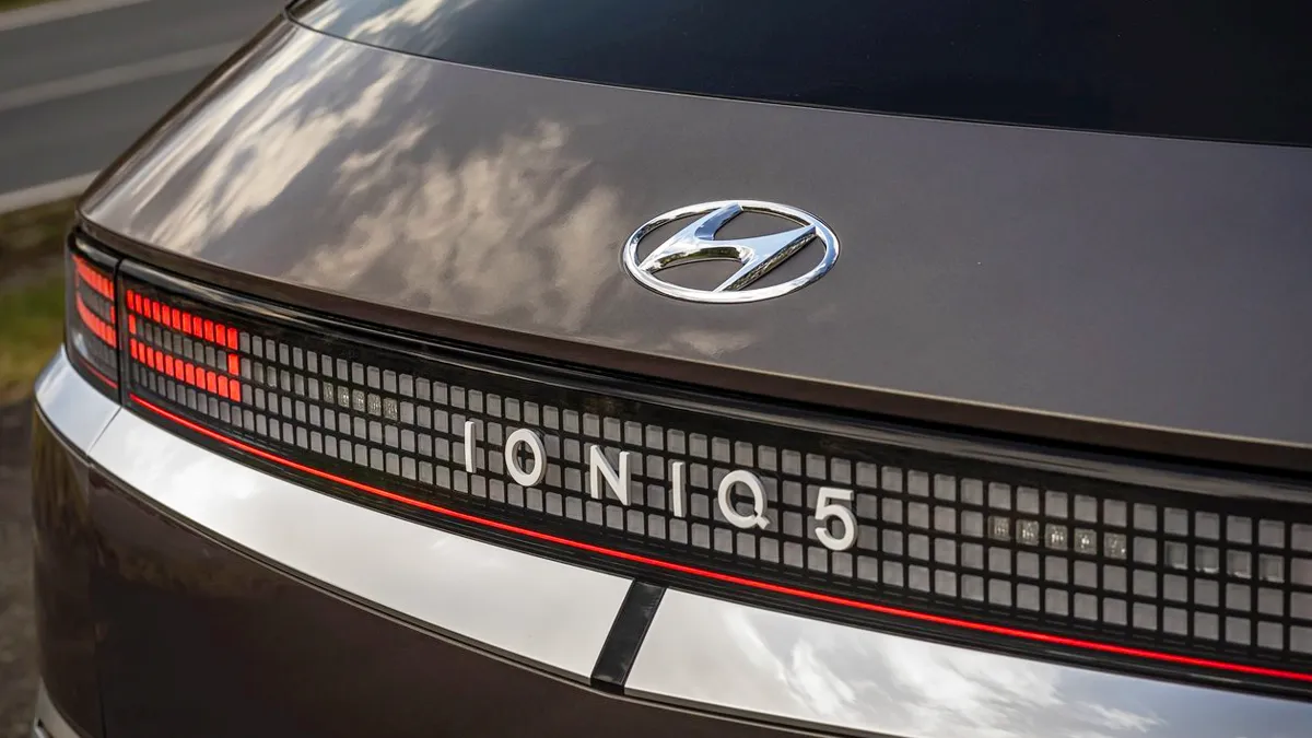 아이오닉 5 / 현대자동차