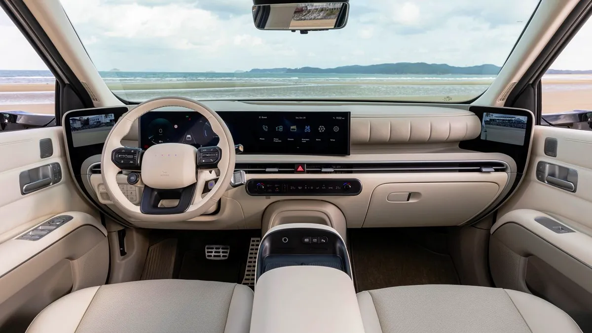 넥쏘 실내 / 현대자동차