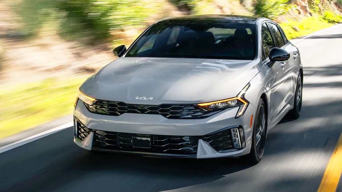 K5 하이브리드 / 기아