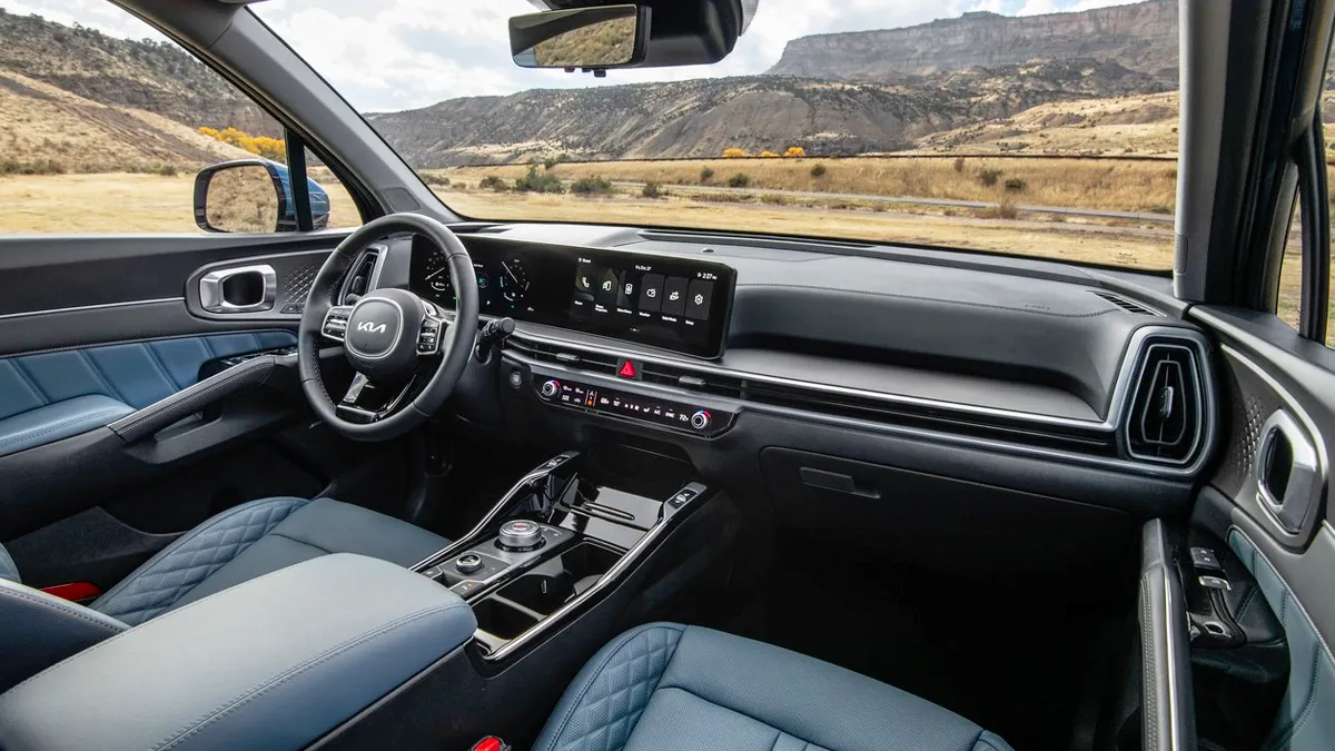 쏘렌토 실내 / 기아