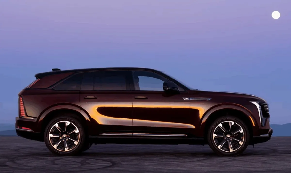 에스컬레이드 IQ/출처-캐딜락