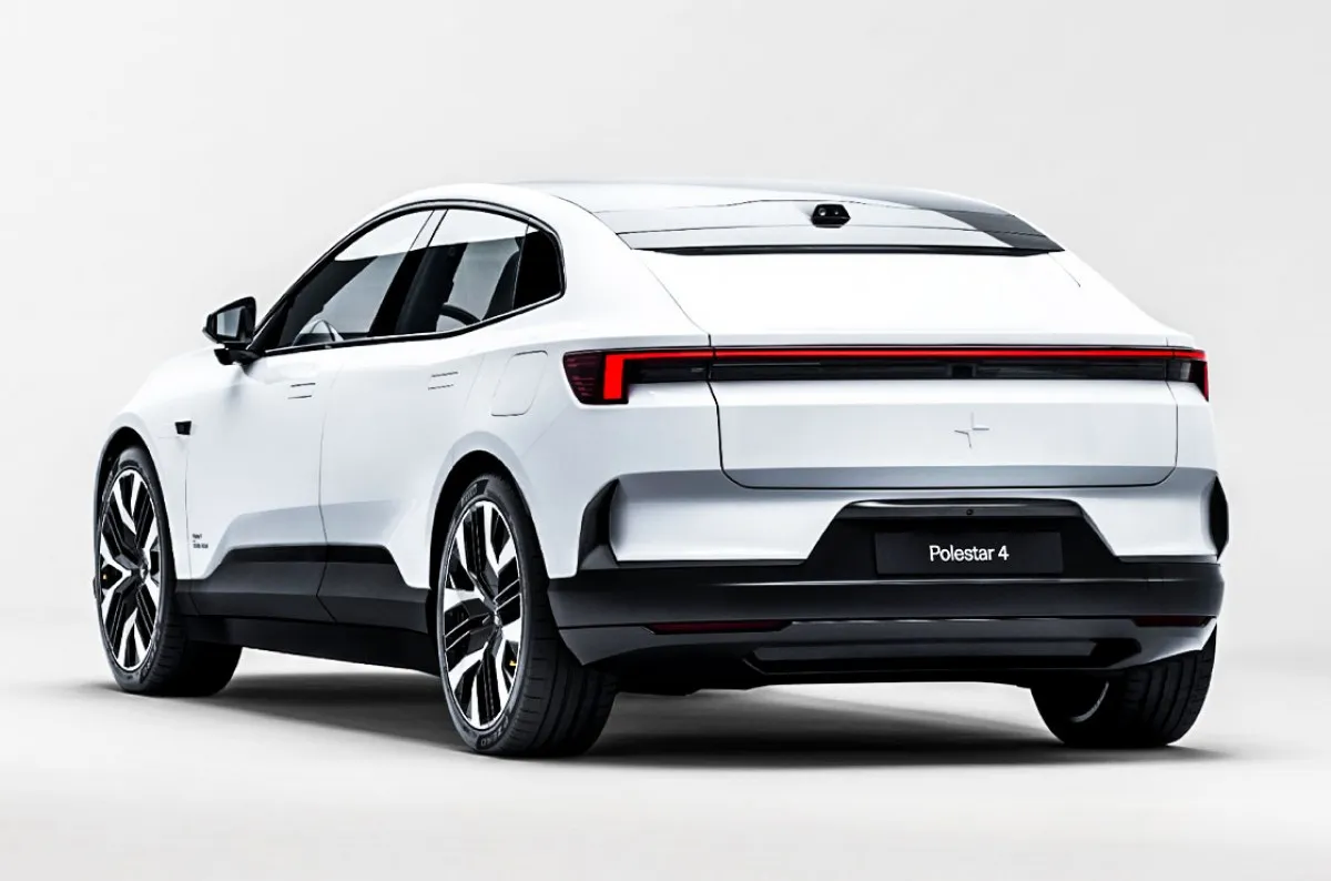 폴스타 4 - 출처 : 폴스타