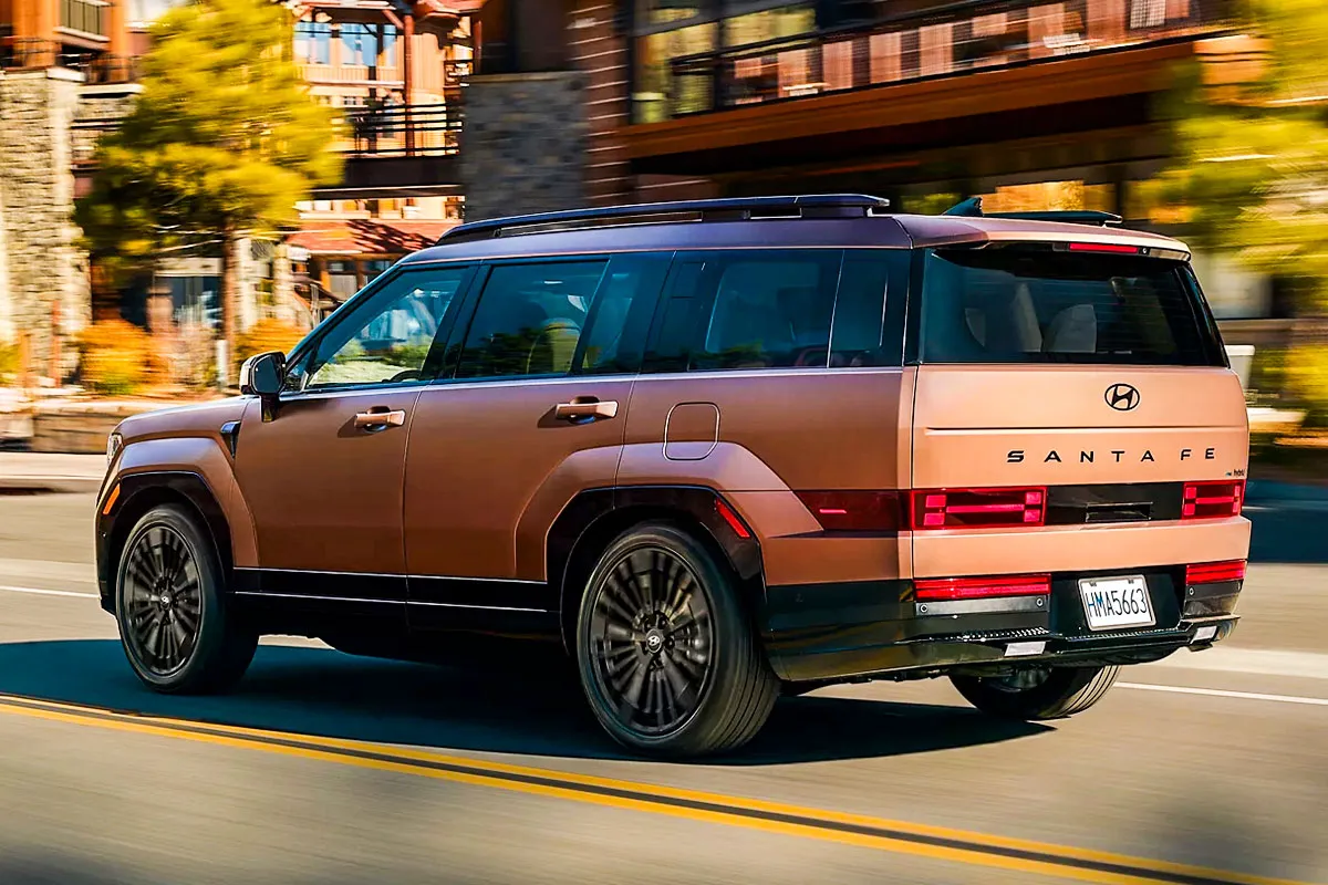 싼타페 하이브리드 - 출처 : 현대USA