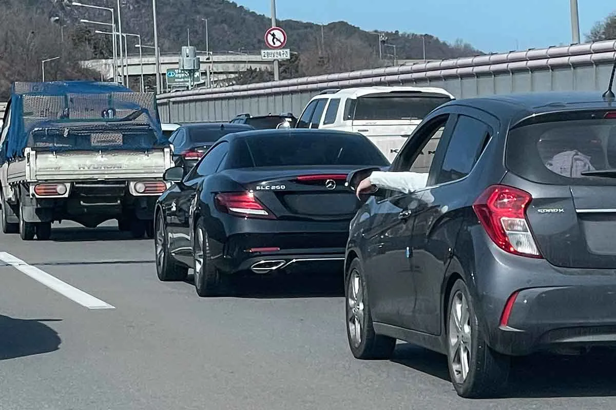 고속도로 예시 - 출처 : 다키포스트