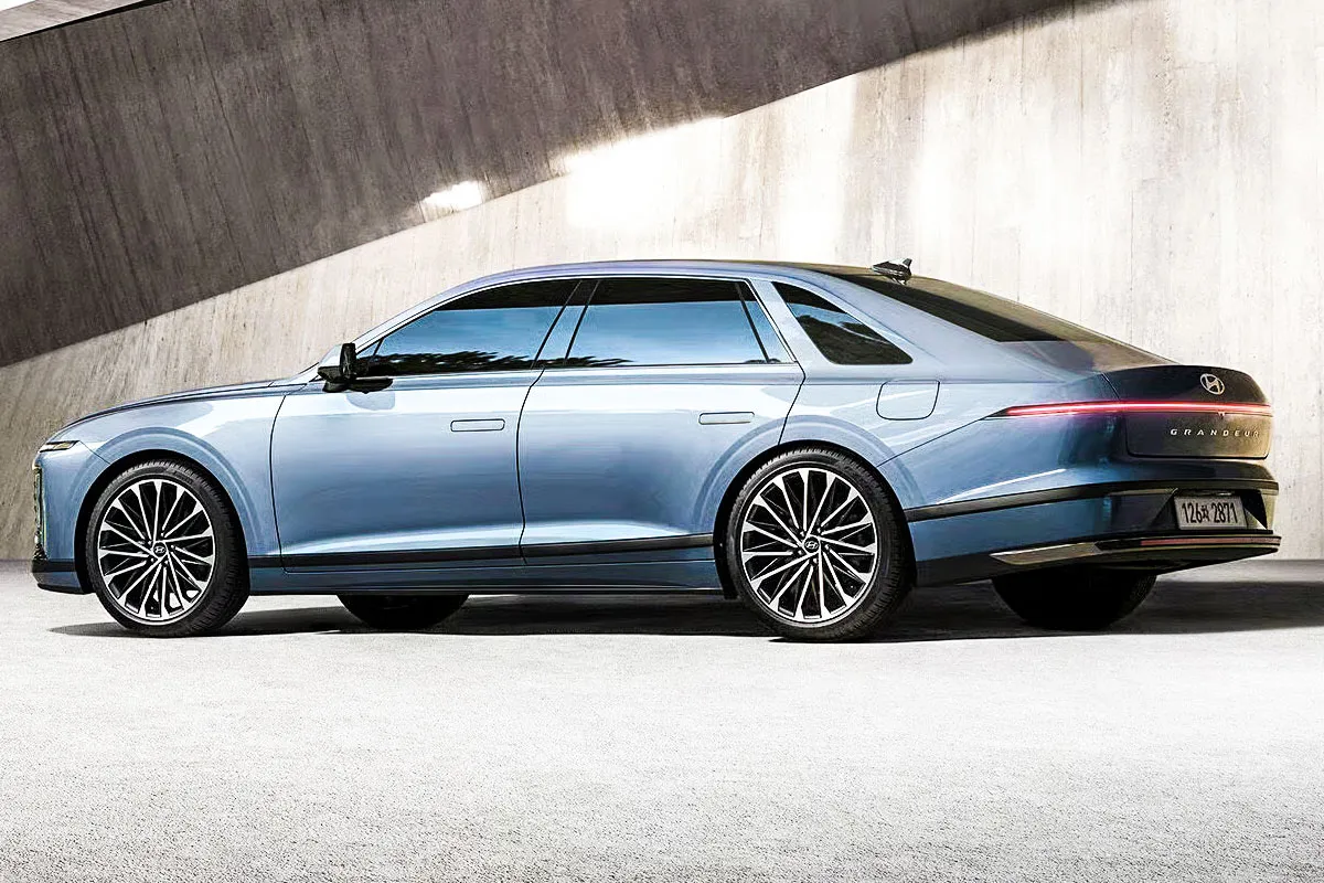 그랜저 - 출처 : 현대자동차