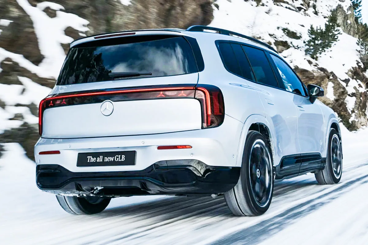 GLB - 출처 : 메르세데스-벤츠