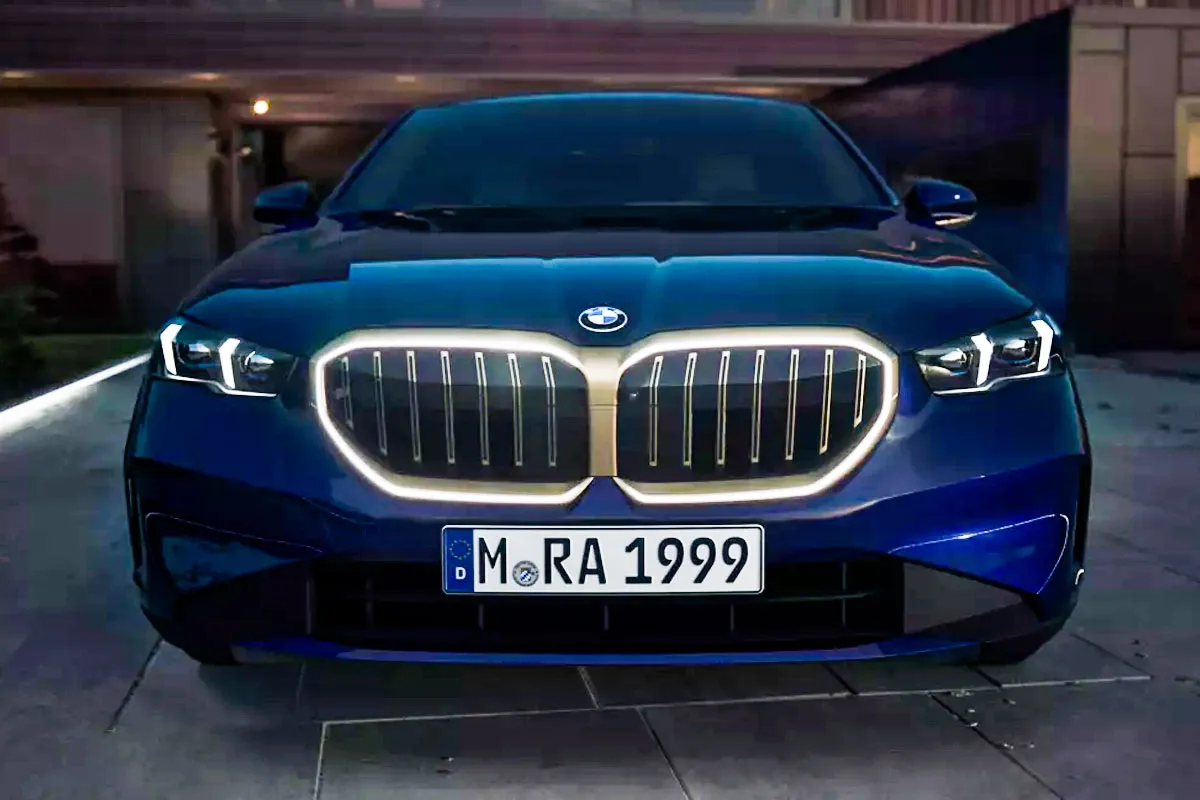 5시리즈 - 출처 : BMW