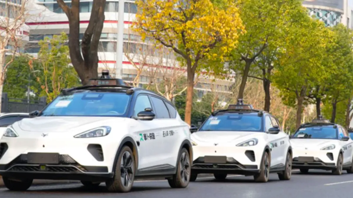 아폴로 고 로보택시 / 바이두