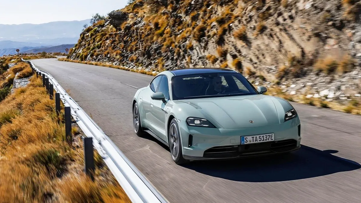 타이칸 / 포르쉐