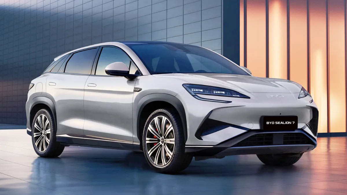 씨라이언 7 / BYD