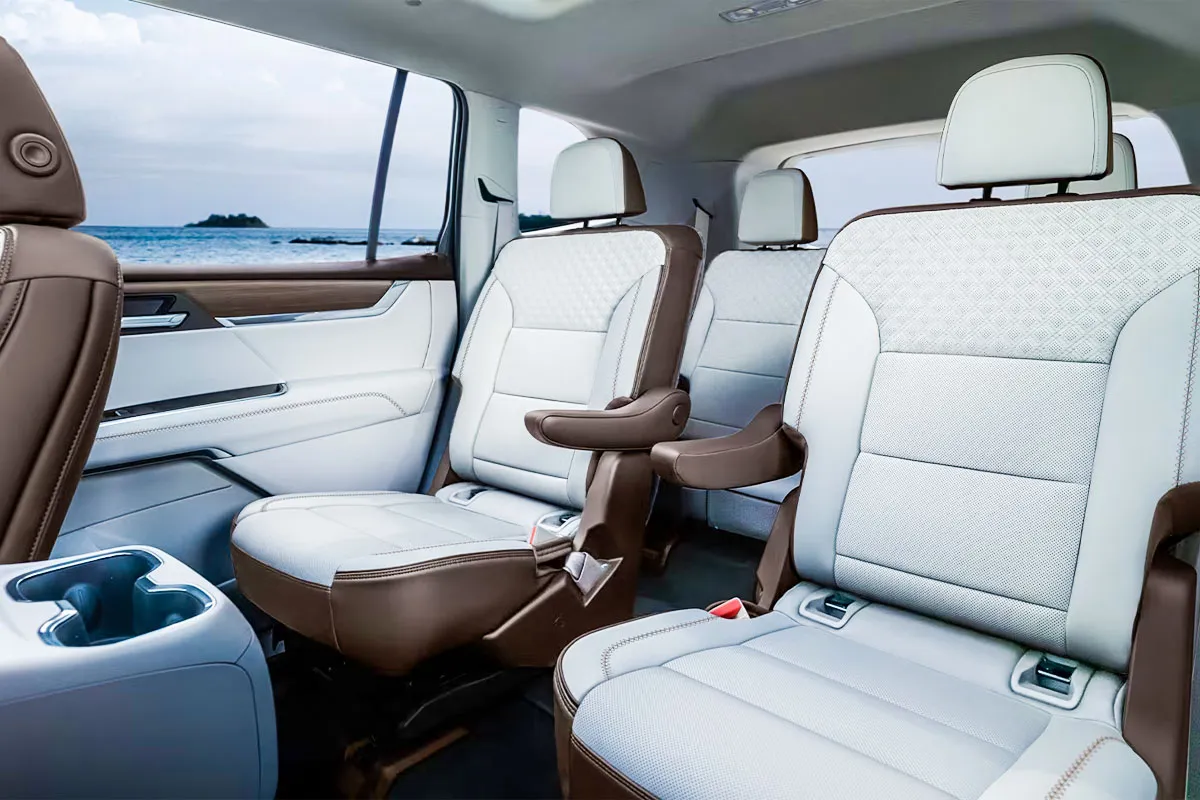 아카디아 드날리 - 출처 : GMC