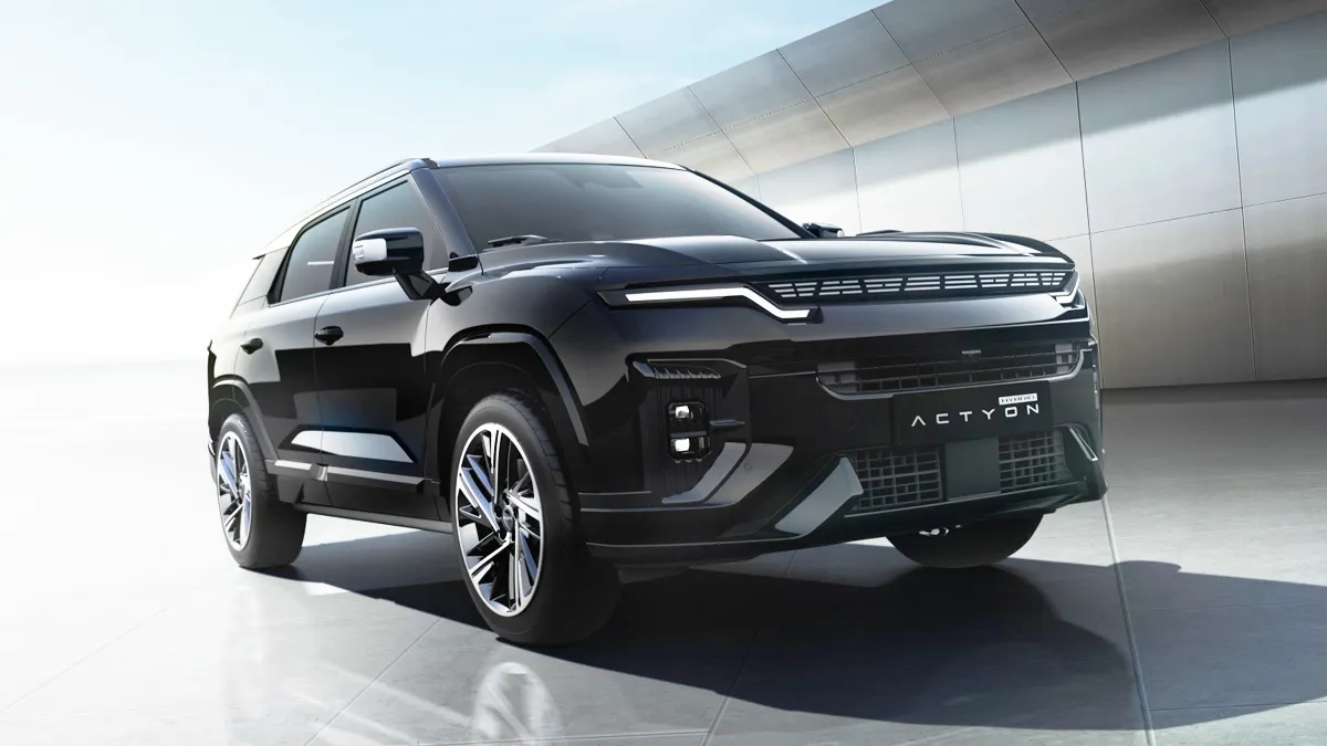 액티언 하이브리드 / KGM