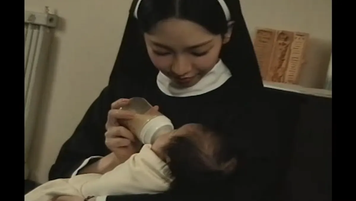 ‘더 크리스마스 송’에 출연한 에스파 카리나. 유튜브 채널 ‘돌고래유괴단’ 캡처