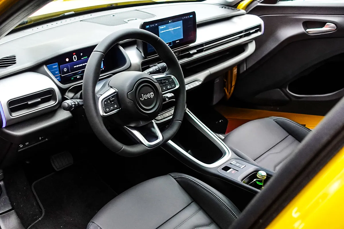 지프 어벤저 - 출처 : 다키포스트