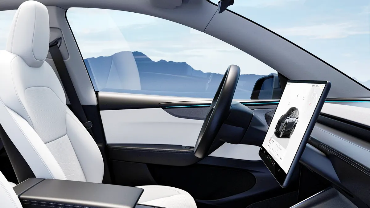 모델Y 실내 / 테슬라