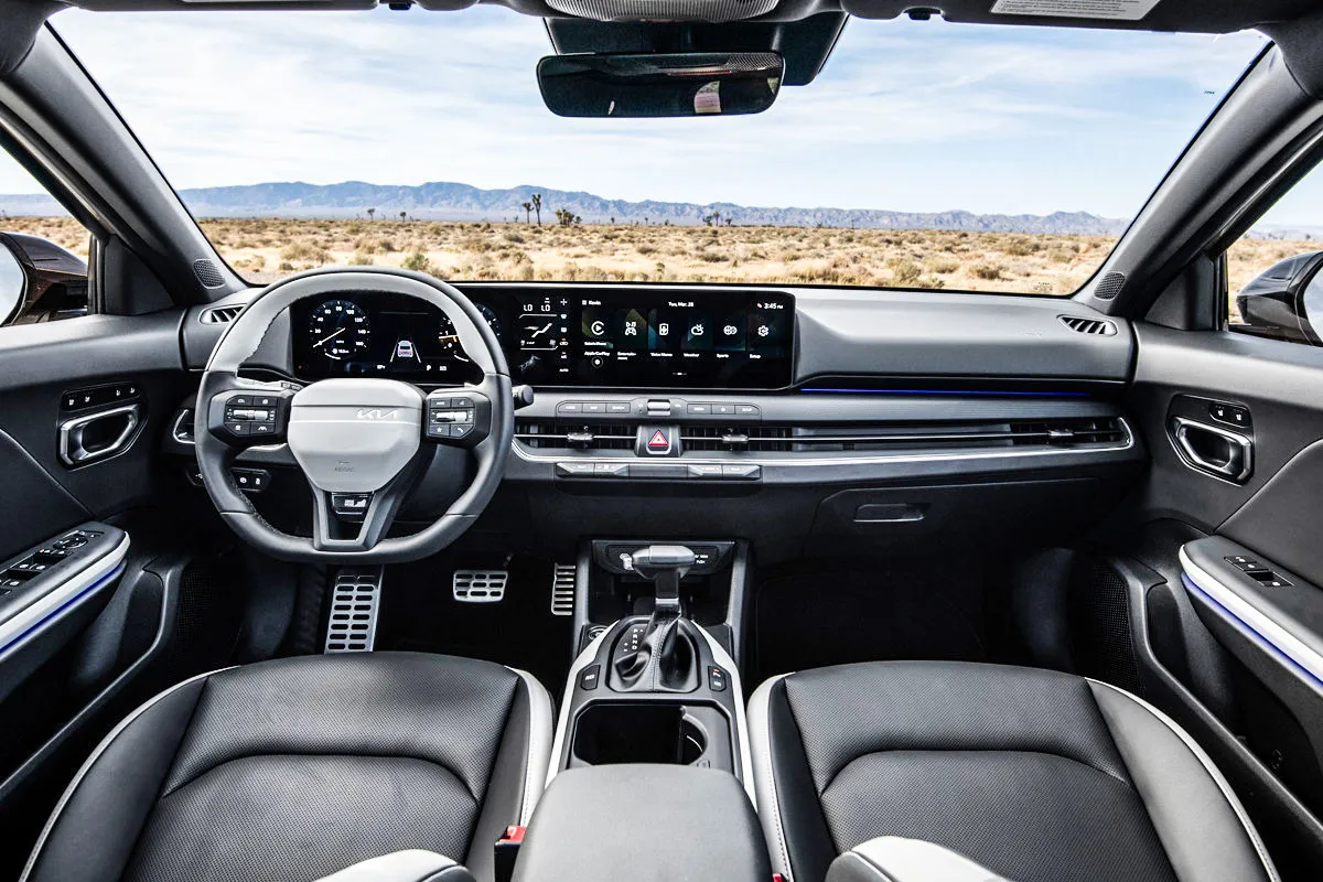 K4 해치백 - 출처 : 기아